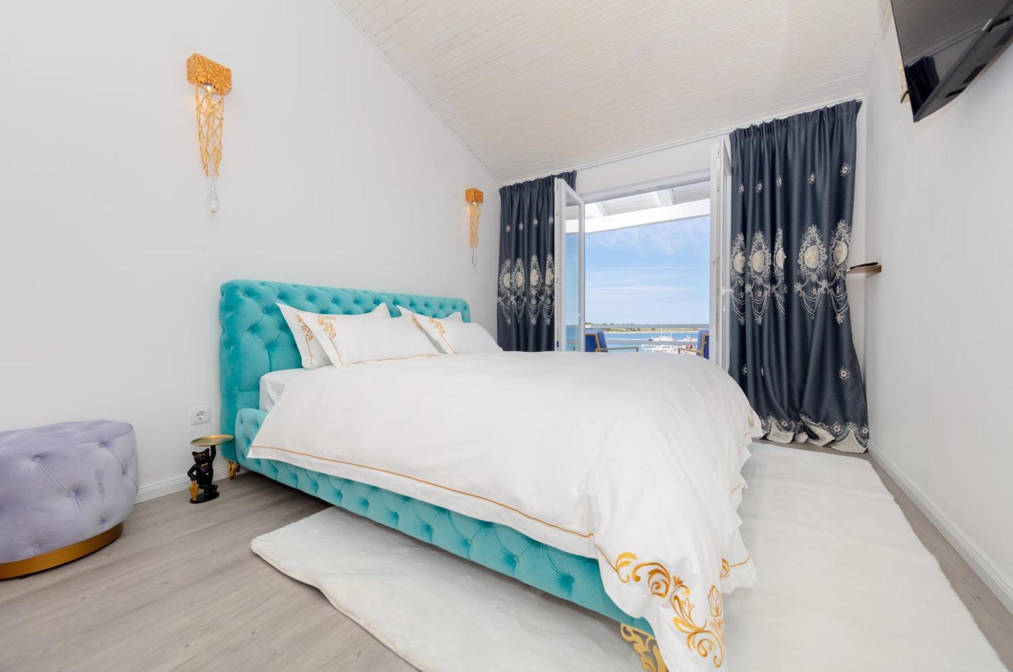 Boutique Residence Sundays Новалья Экстерьер фото