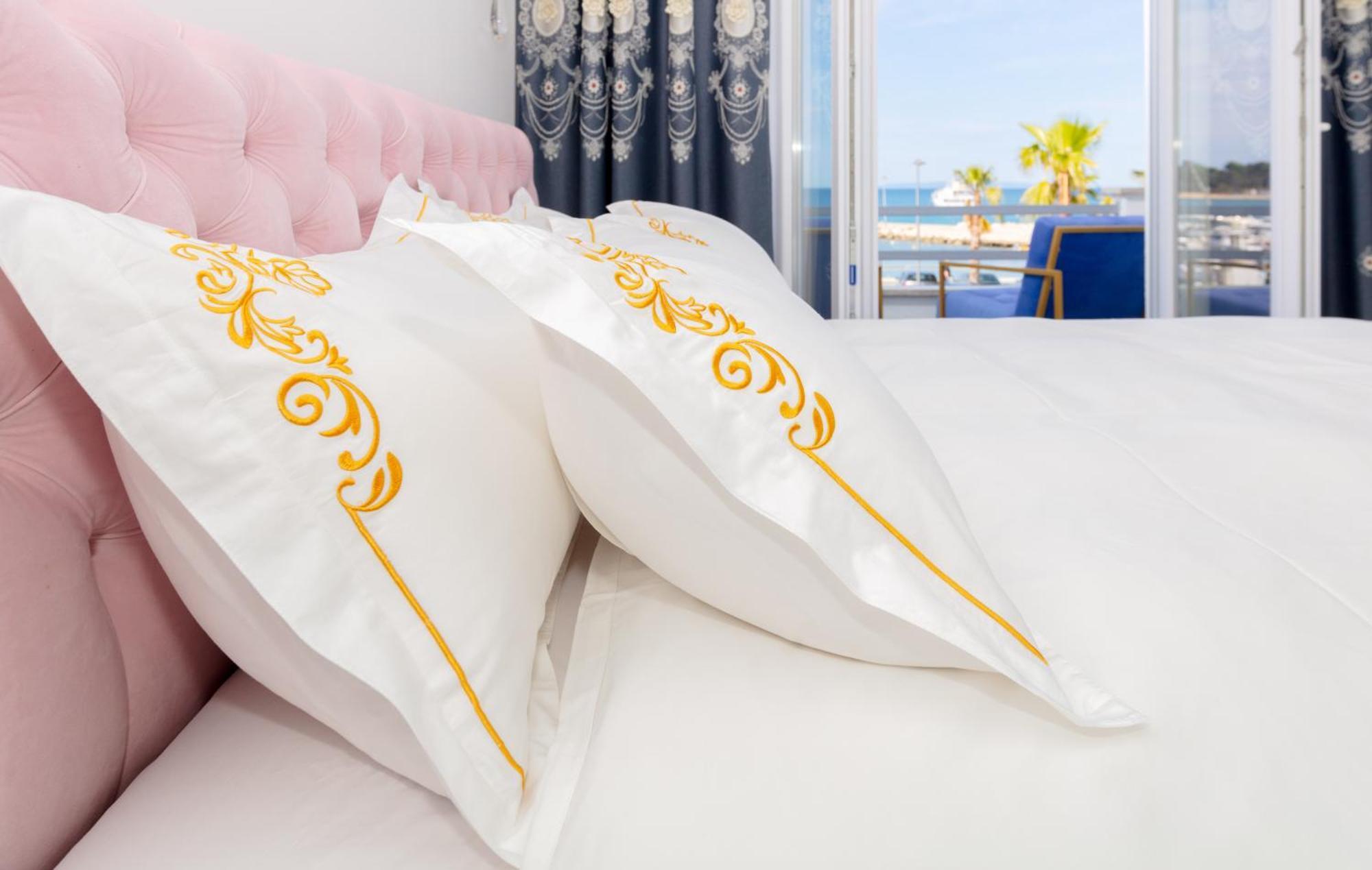 Boutique Residence Sundays Новалья Экстерьер фото